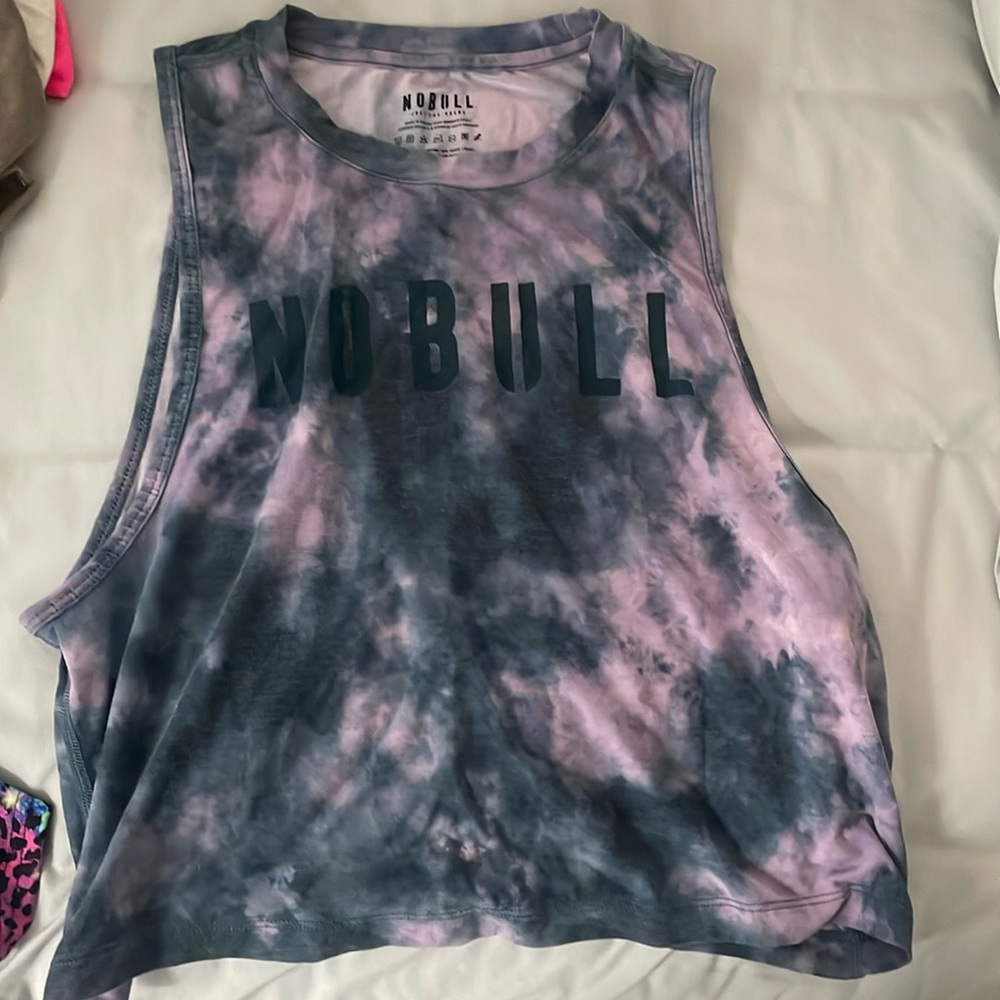 Nobull cropped tank
